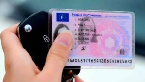 automobilistes, il sera désormais obligatoire de changer votre permis par un nouveau avant cette date, sous peine d’amende