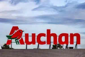 c’est fini pour auchan, l’enseigne ferme définitivement ses portes dans ces 19 grandes villes française et sera remplacée par lidl